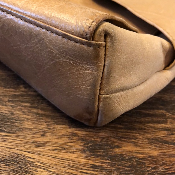 HOBO Shoulder Bag - Tan - Picture 6 of 9